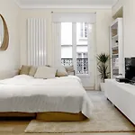 Appartement Paris-Pantheon II